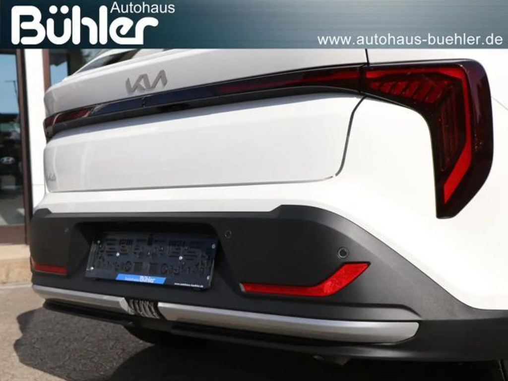 Kia K4