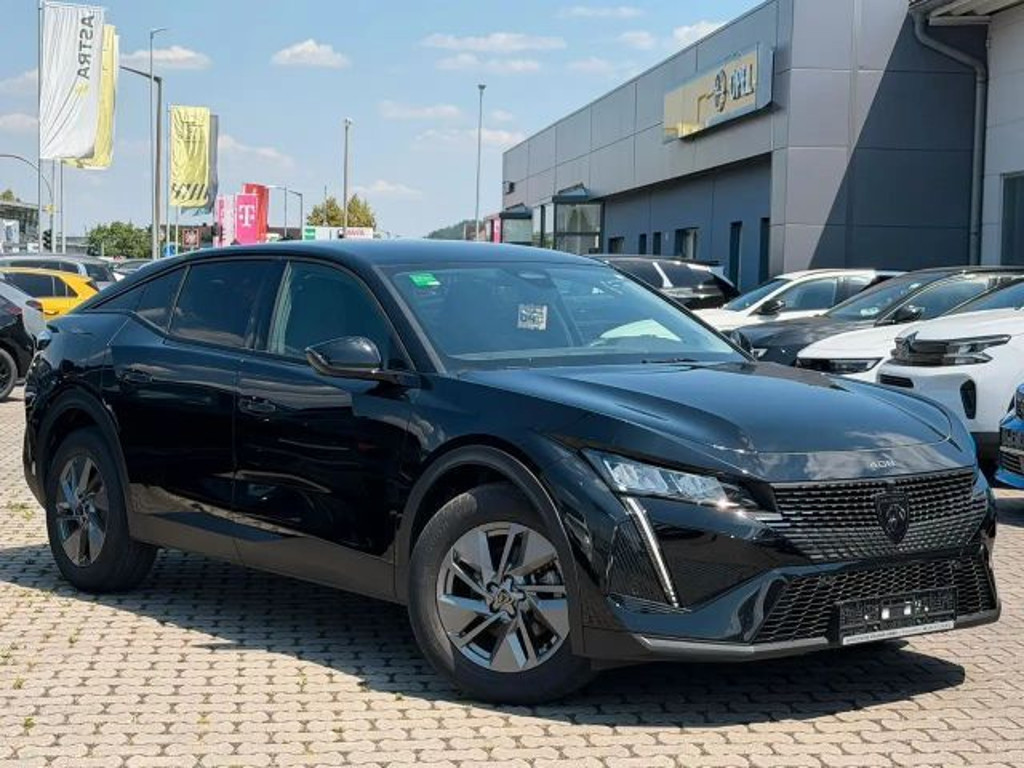 Peugeot 408