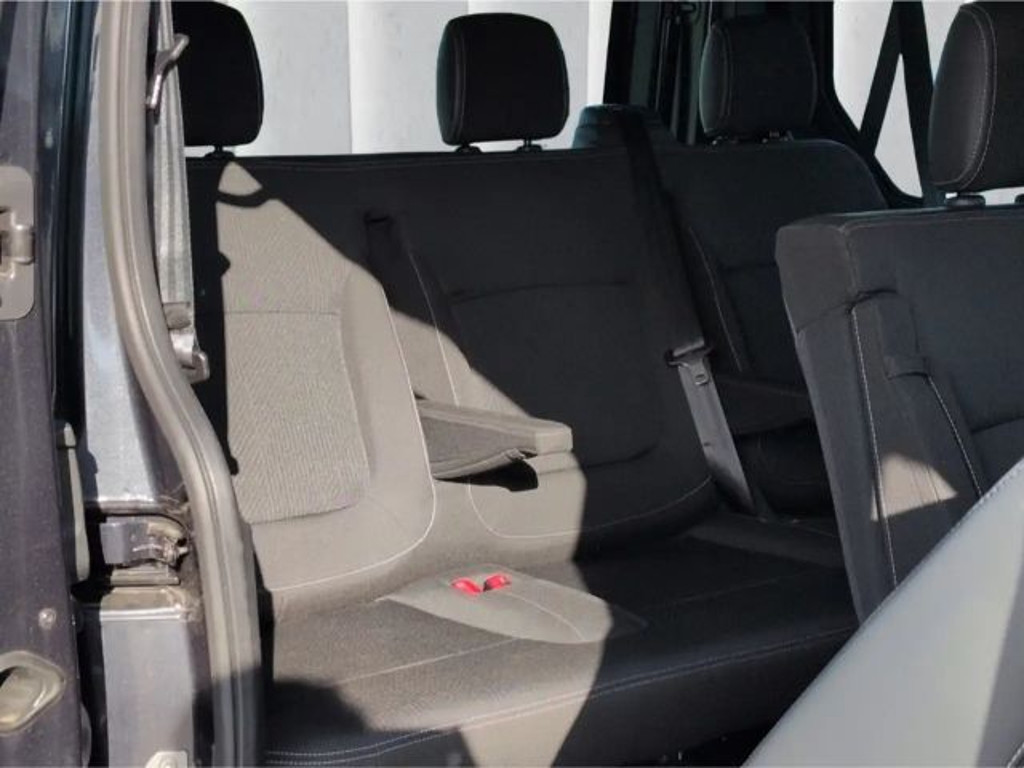 Nissan Primastar