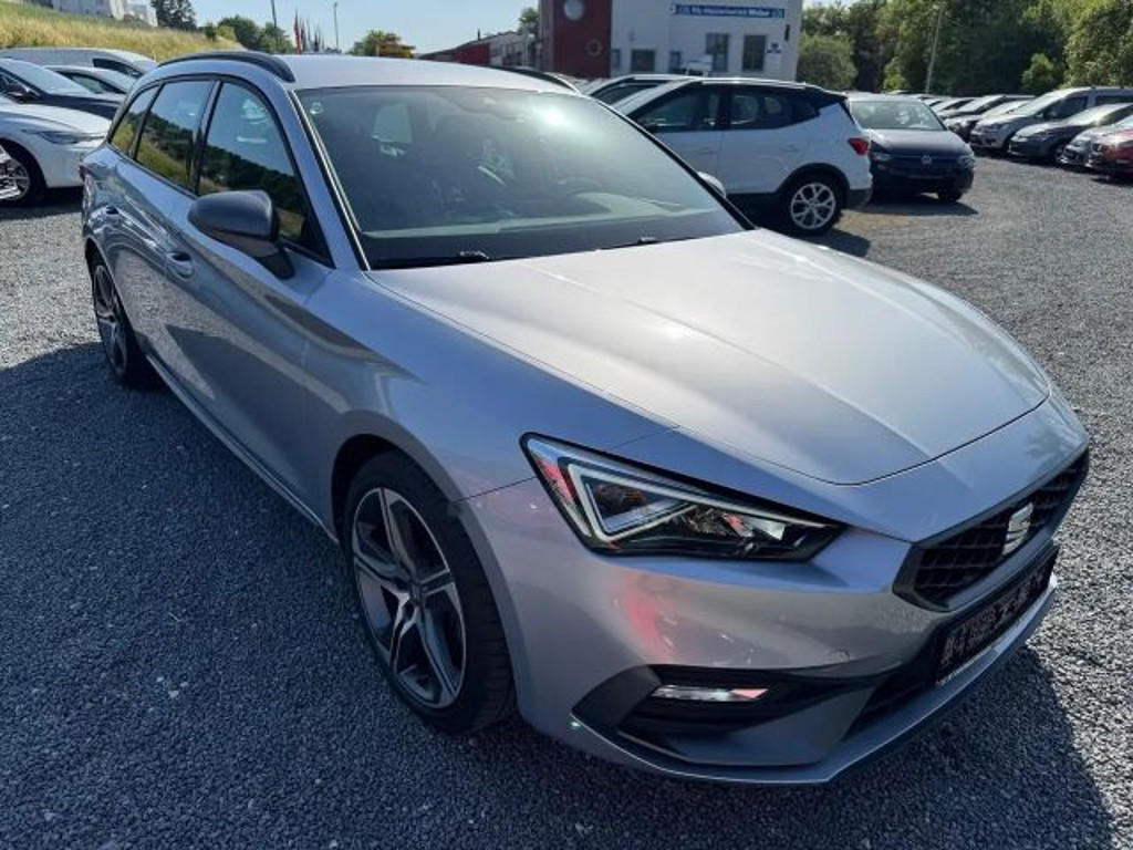 Seat Leon 2.0 TDI FR-lijn Sportstourer Plus