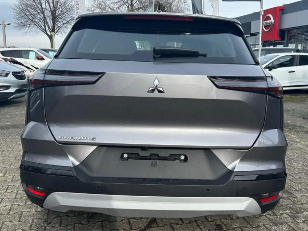 Mitsubishi Grandis