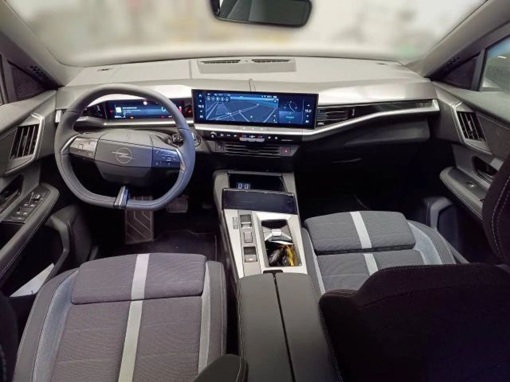 Opel Grandland Hybrid Edition