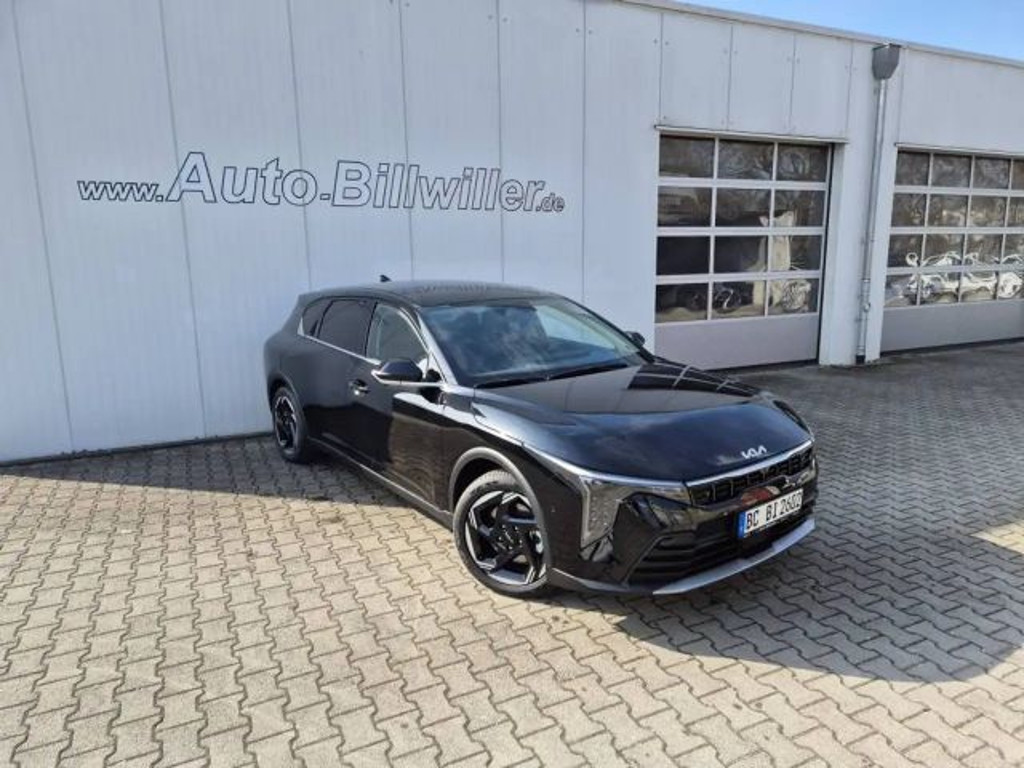 Kia K4