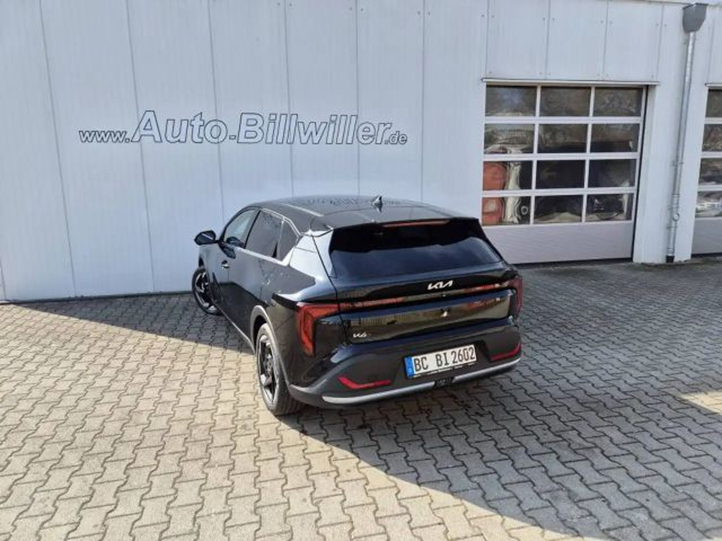 Kia K4