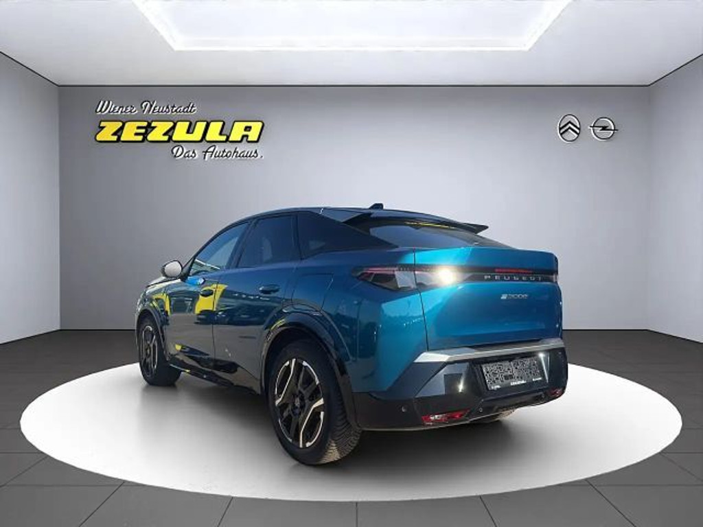 Peugeot E-3008