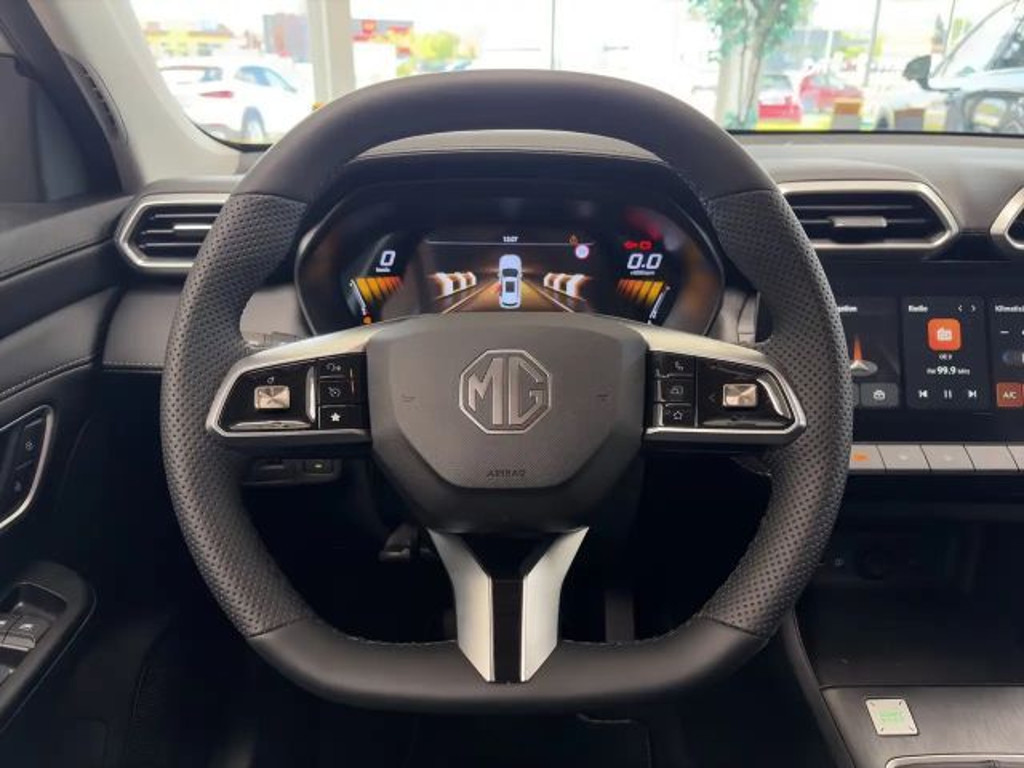 MG ZS