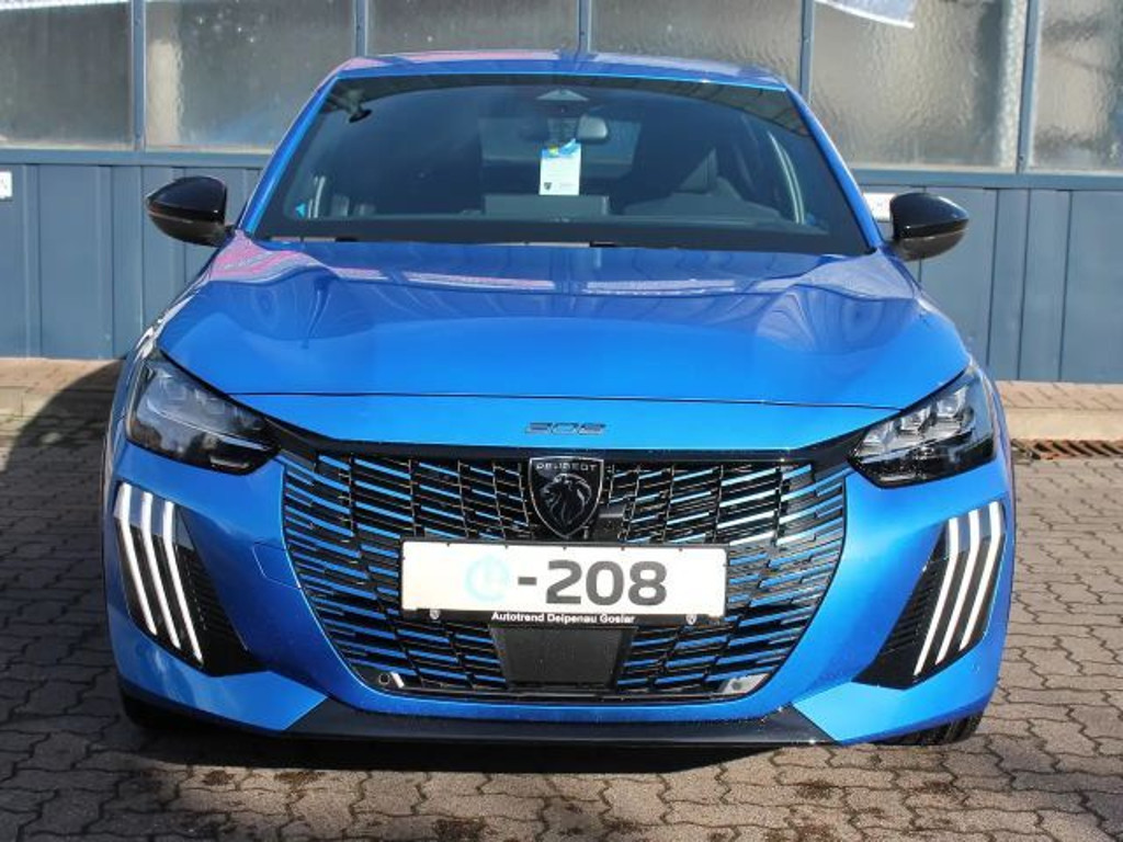 Peugeot e-208
