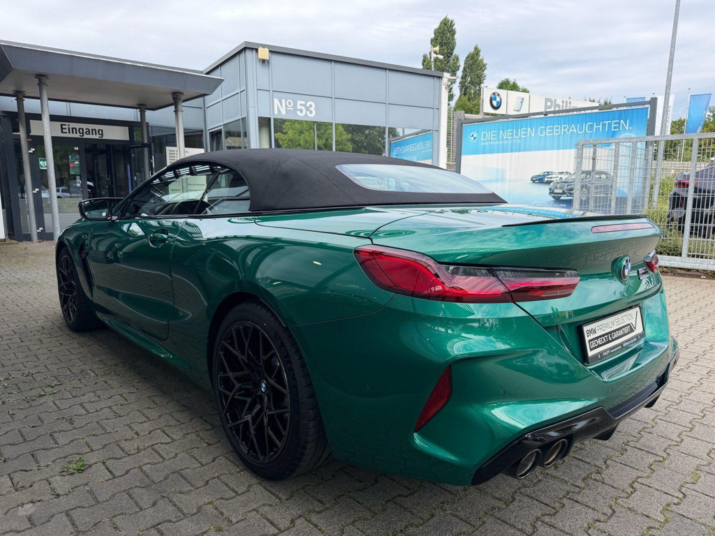 BMW M8
