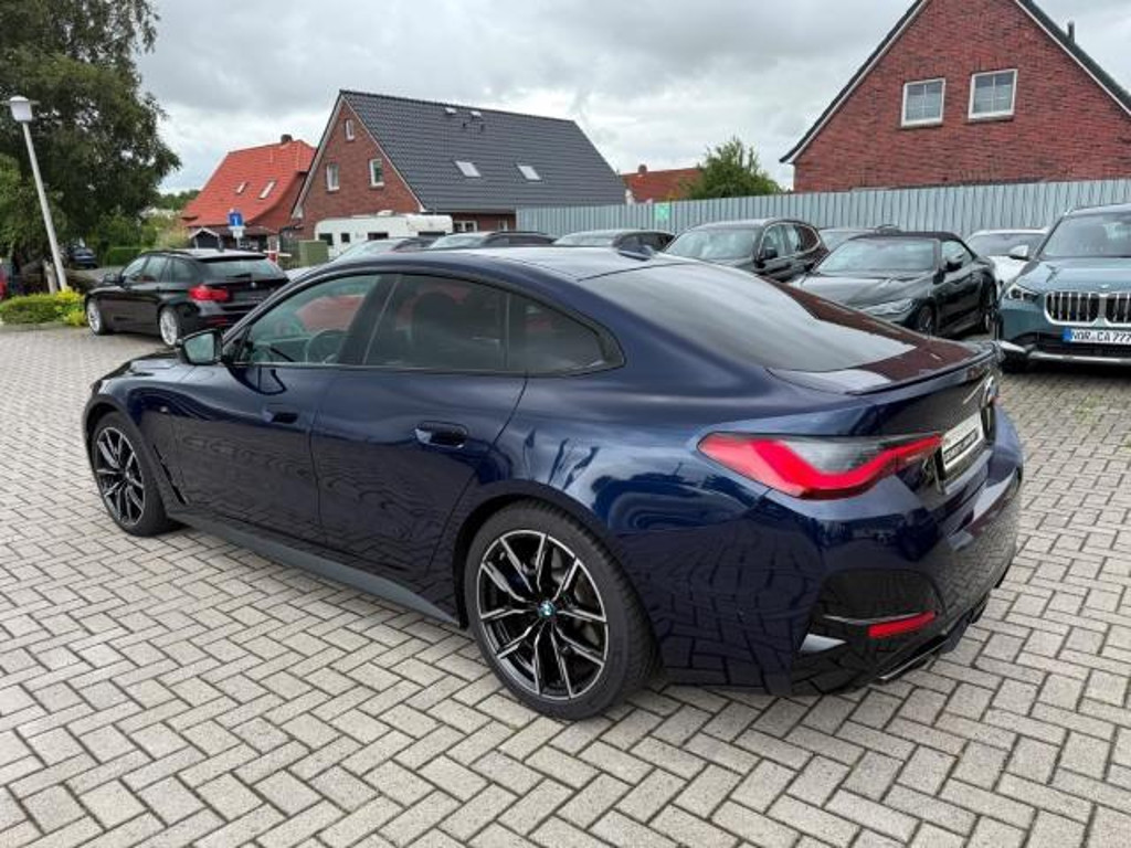 BMW M440