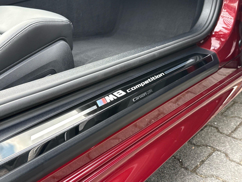 BMW M8
