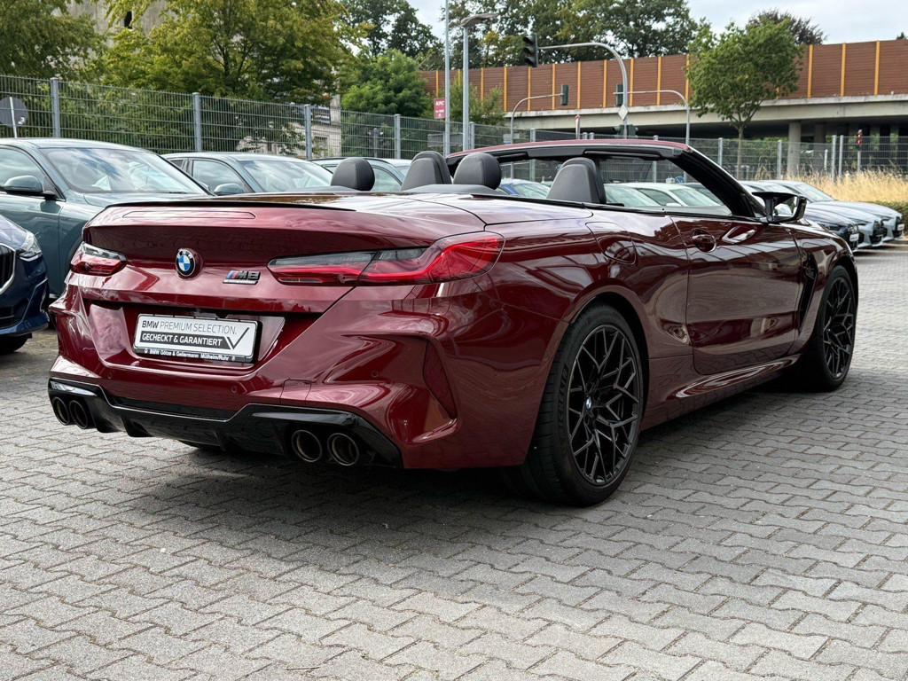 BMW M8