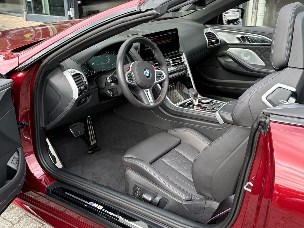 BMW M8