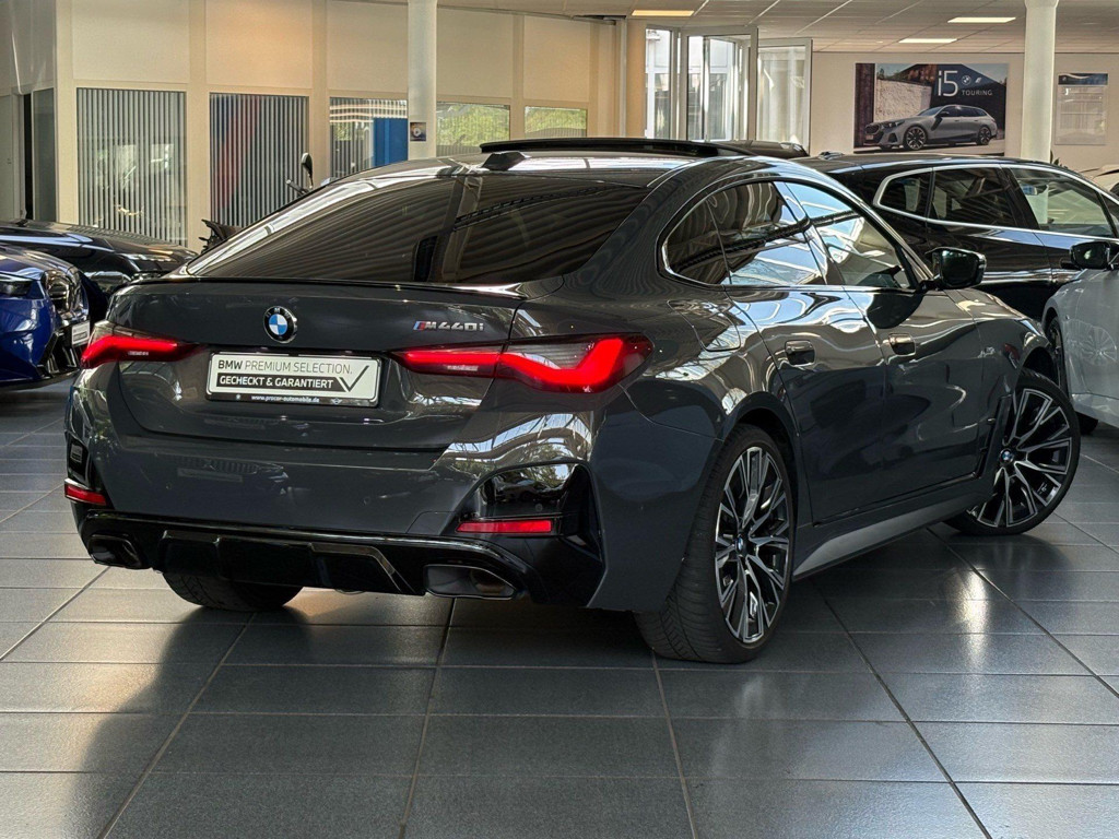 BMW M440