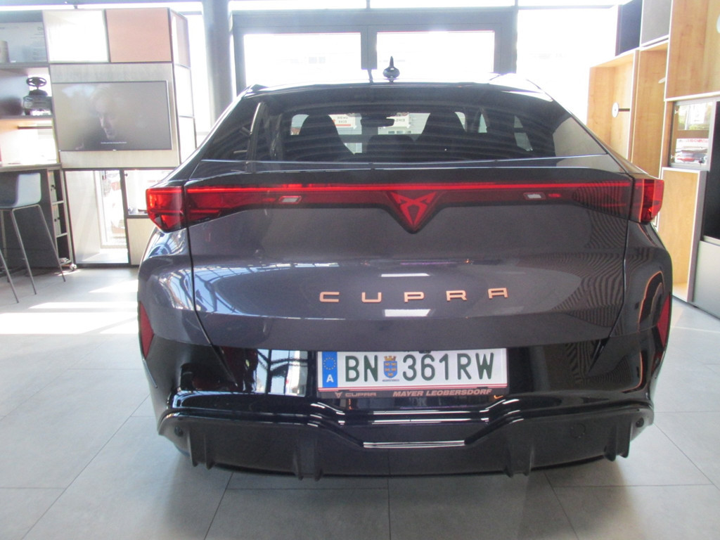 Cupra Tavascan