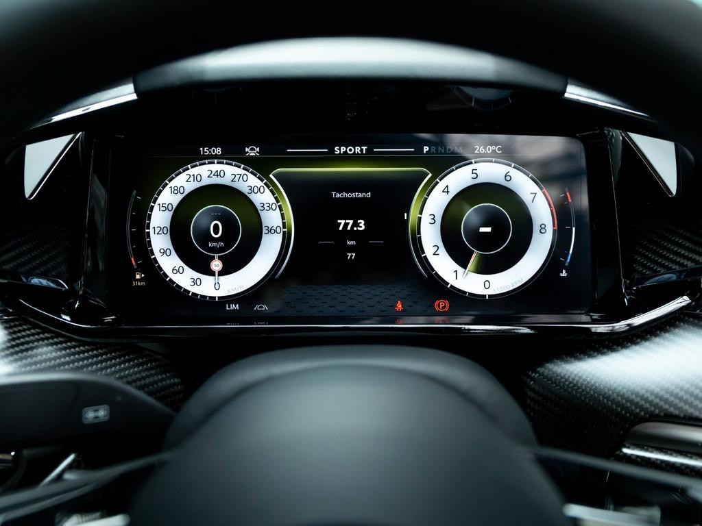 Aston Martin V8 Vantage