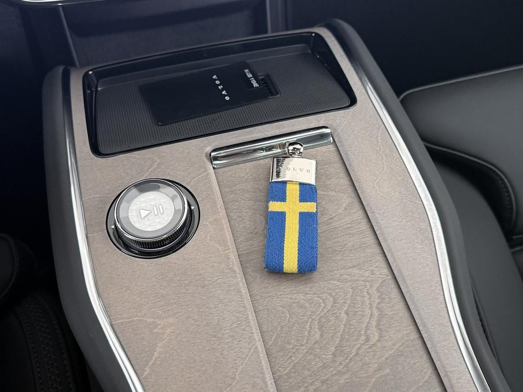 Volvo EX90