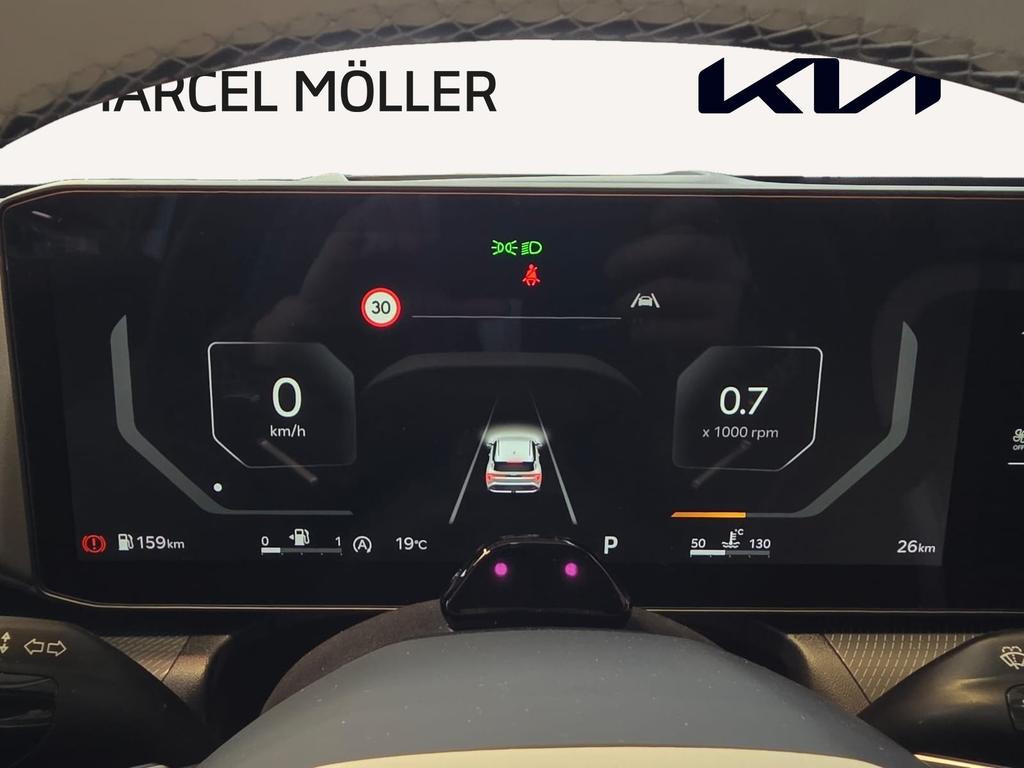 Kia K4