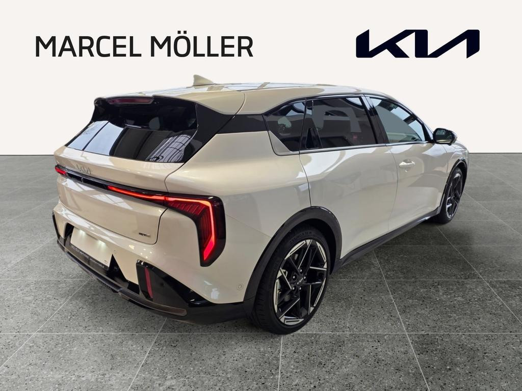 Kia K4