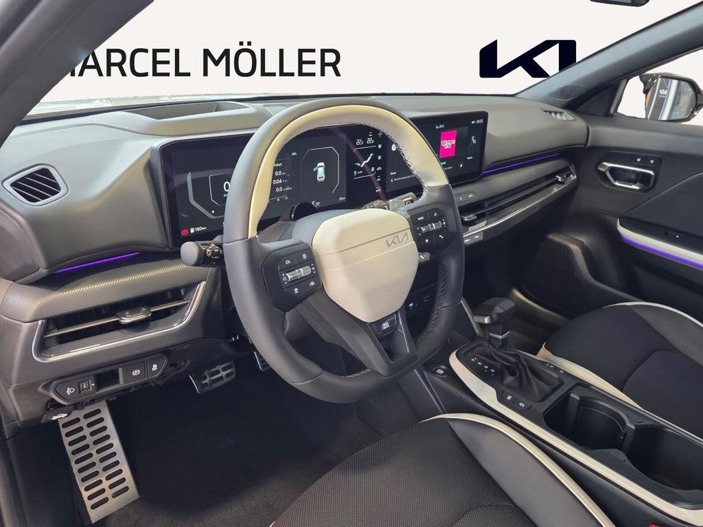 Kia K4