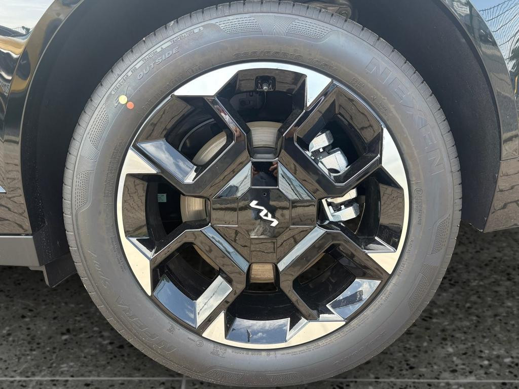 Kia EV5