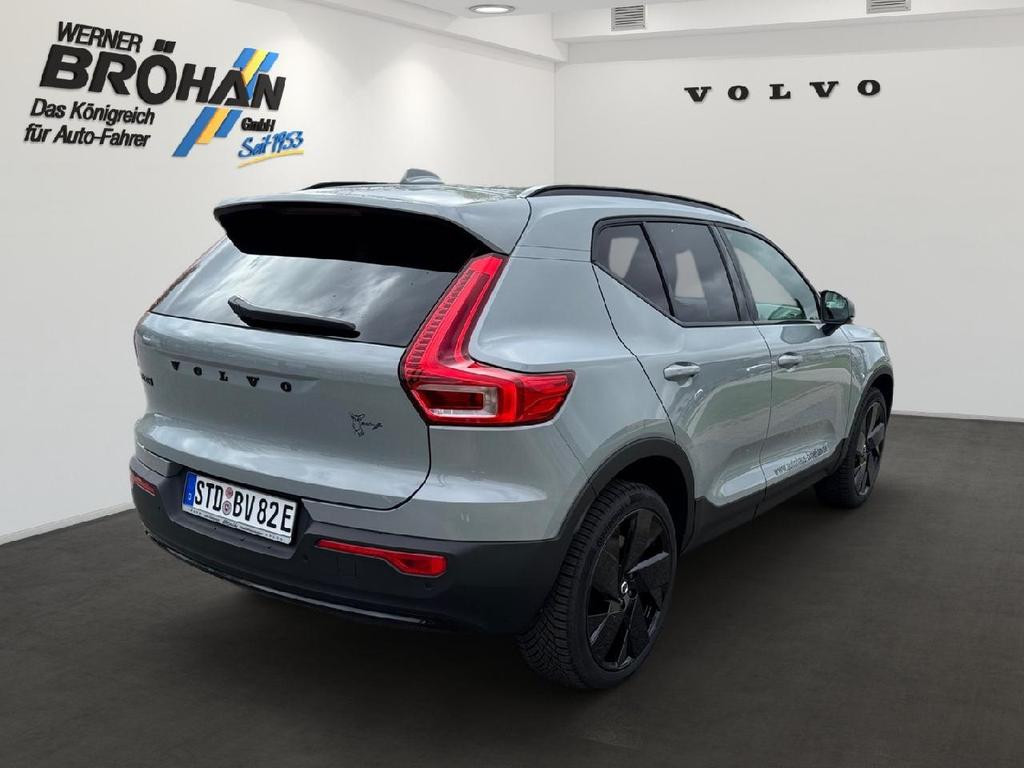 Volvo EX40