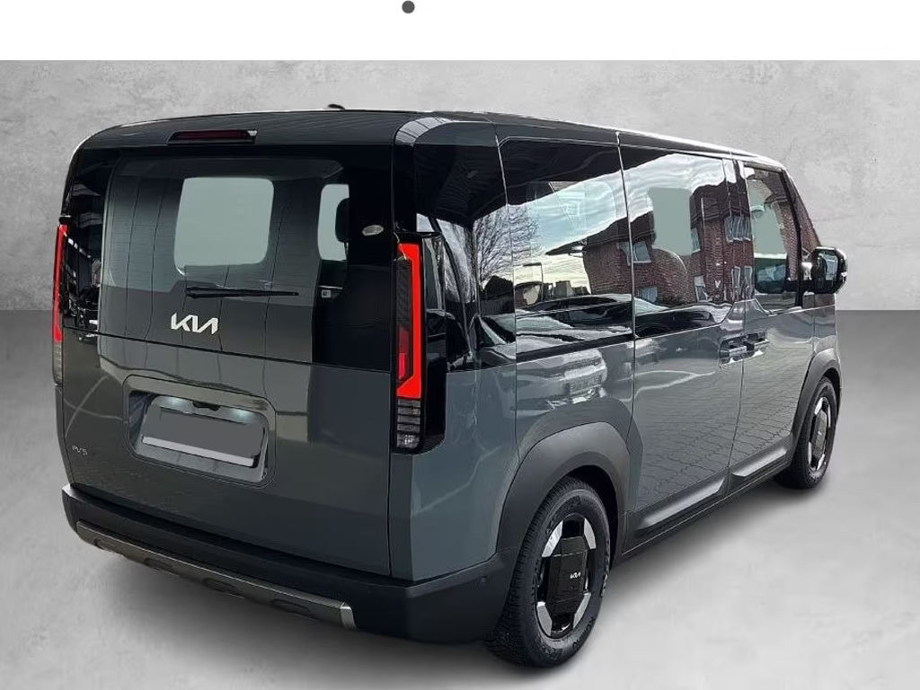 Kia PV5 Passenger