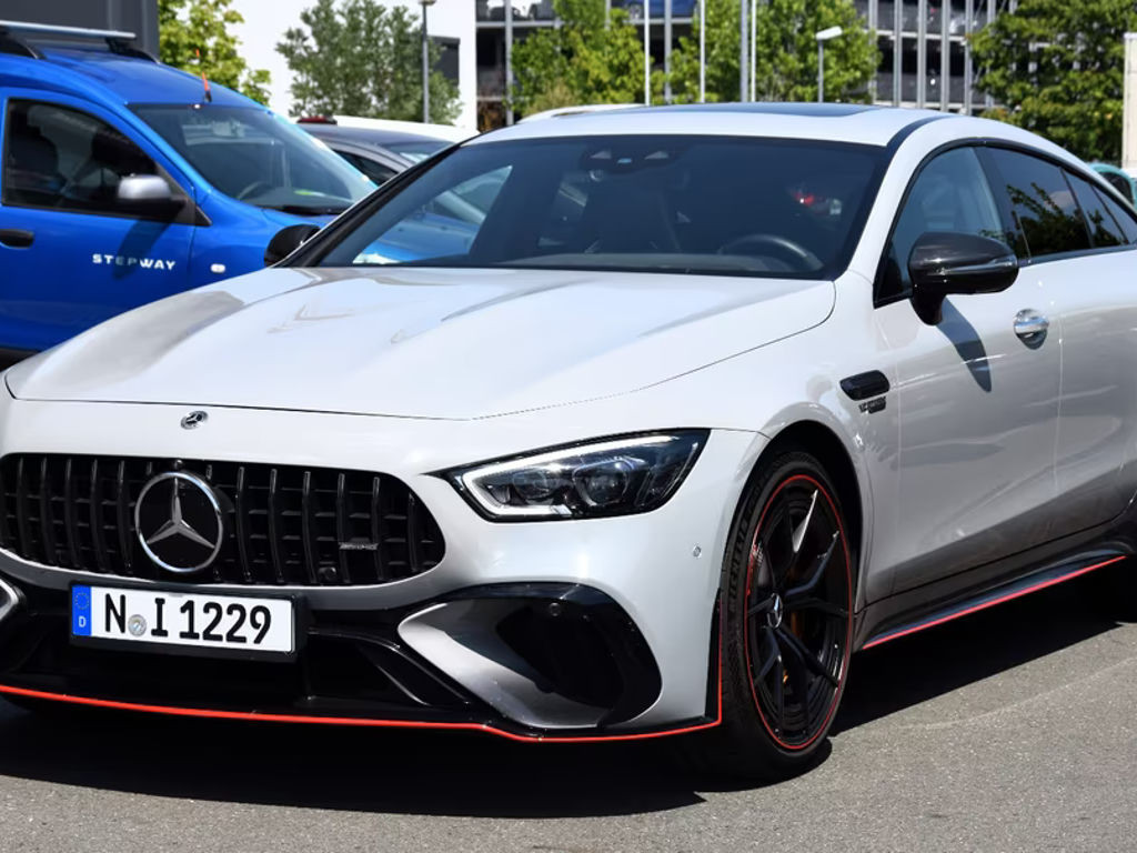 Mercedes-Benz AMG GT 63 S E Performance 4WD F1 Edition 1. Hand*