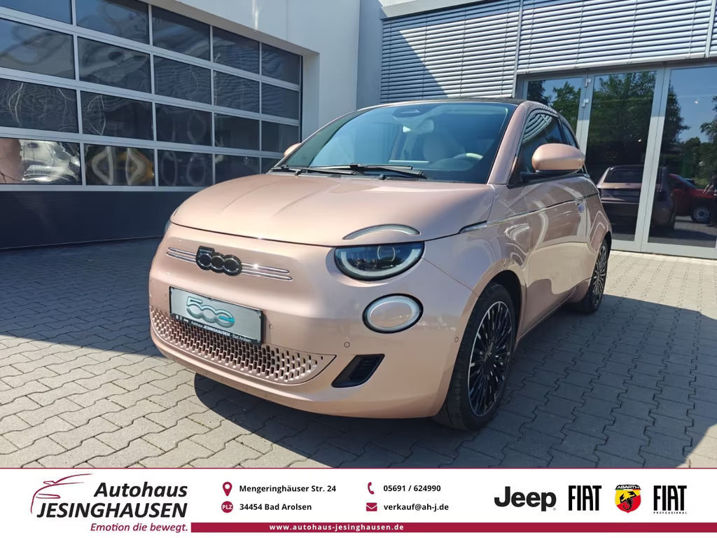 Fiat 500e La Prima