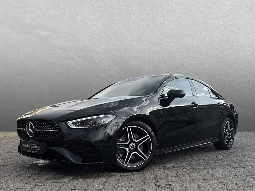 Mercedes-Benz CLA-Klasse CLA 200 AMG Line Coupé CLA 200 d Sedan
