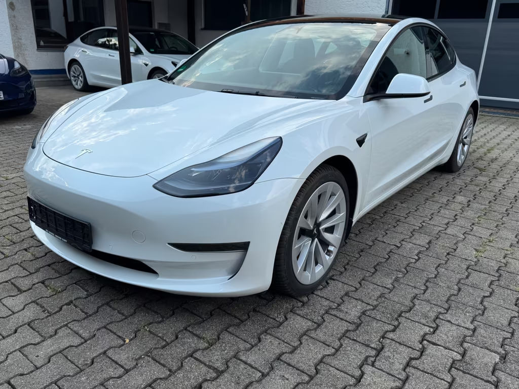Tesla Model 3 Long Range Dual Motor AWD