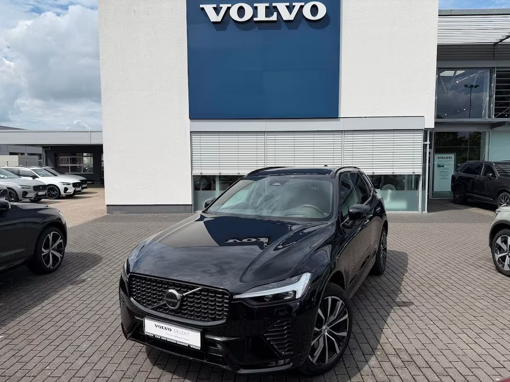 Volvo XC60 AWD Ultimate Dark