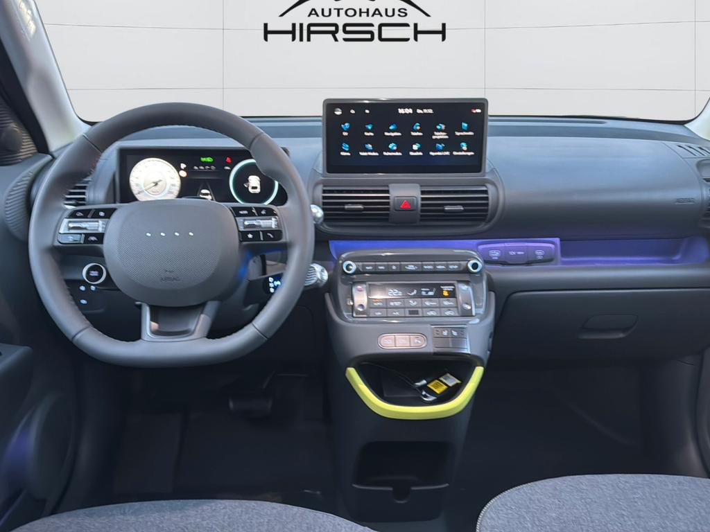 Hyundai INSTER