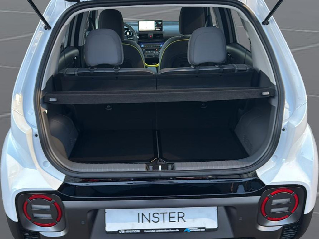 Hyundai INSTER