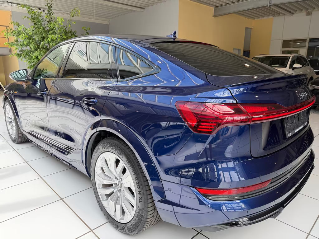 Audi e-tron
