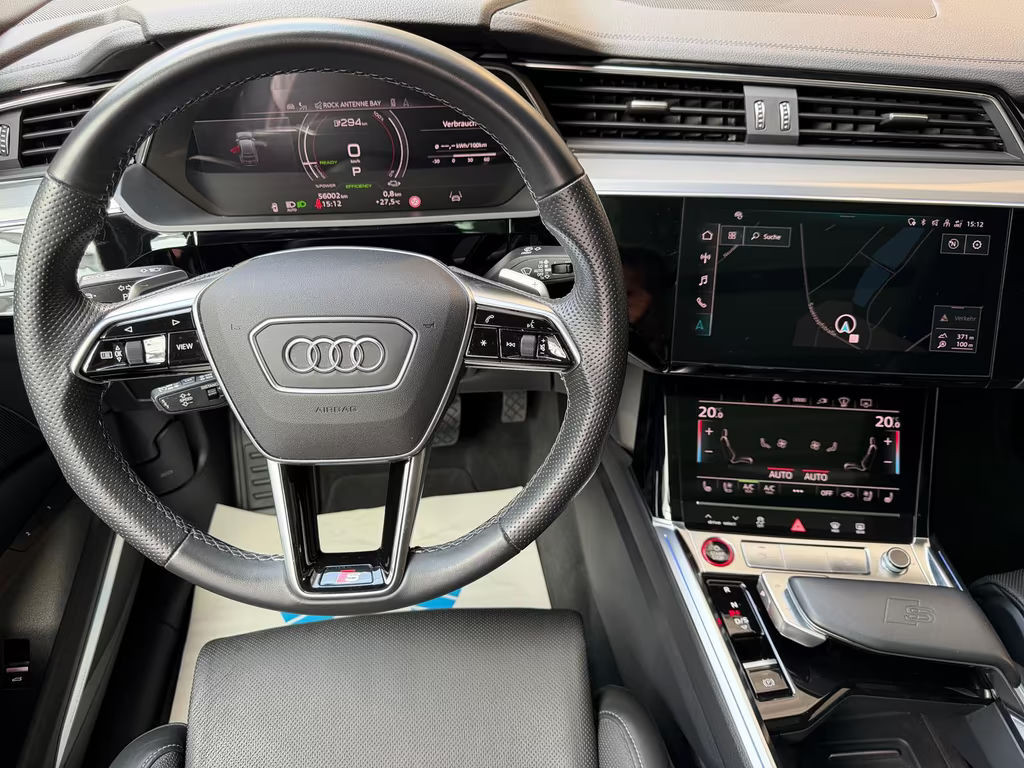 Audi e-tron
