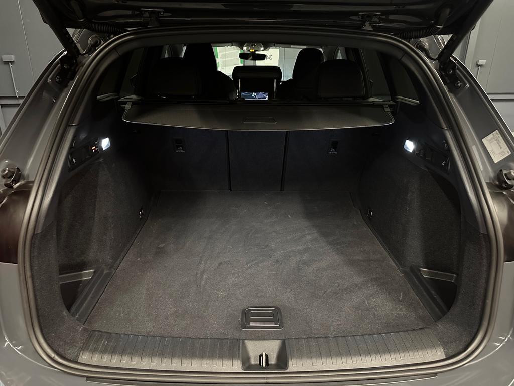 Audi SQ6 e-tron