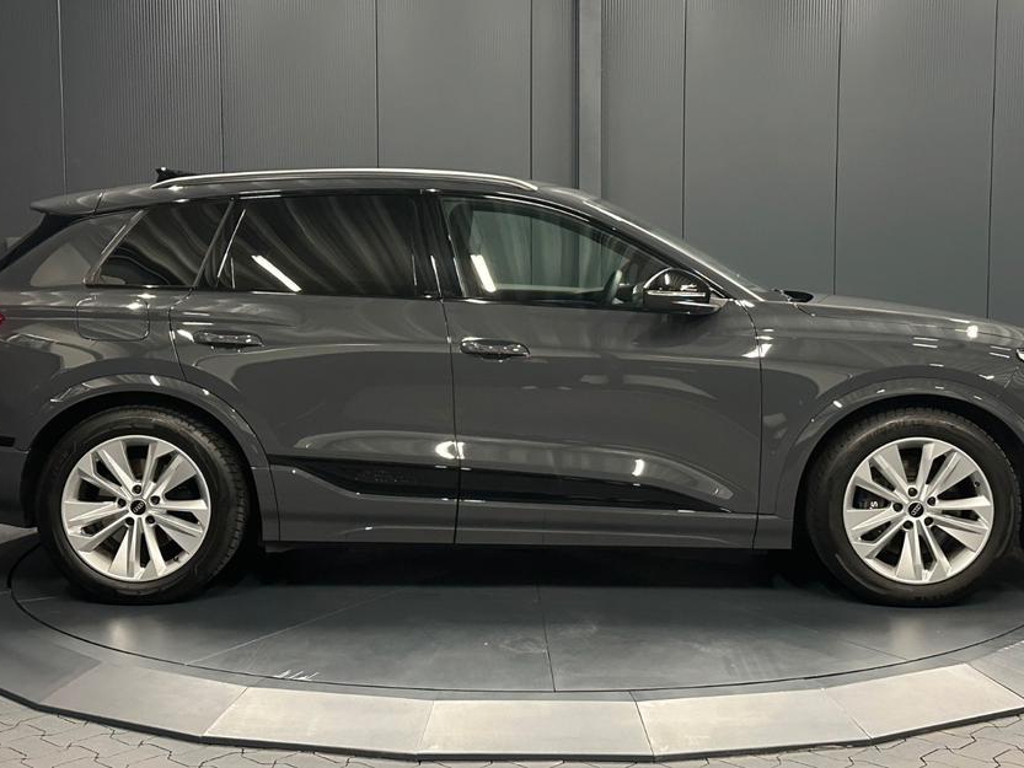 Audi SQ6 e-tron