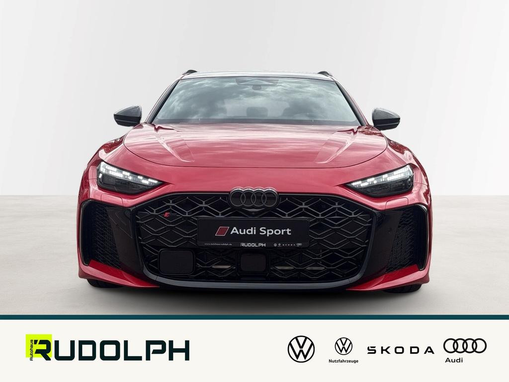 Audi RS5 Avant Sport Hybride