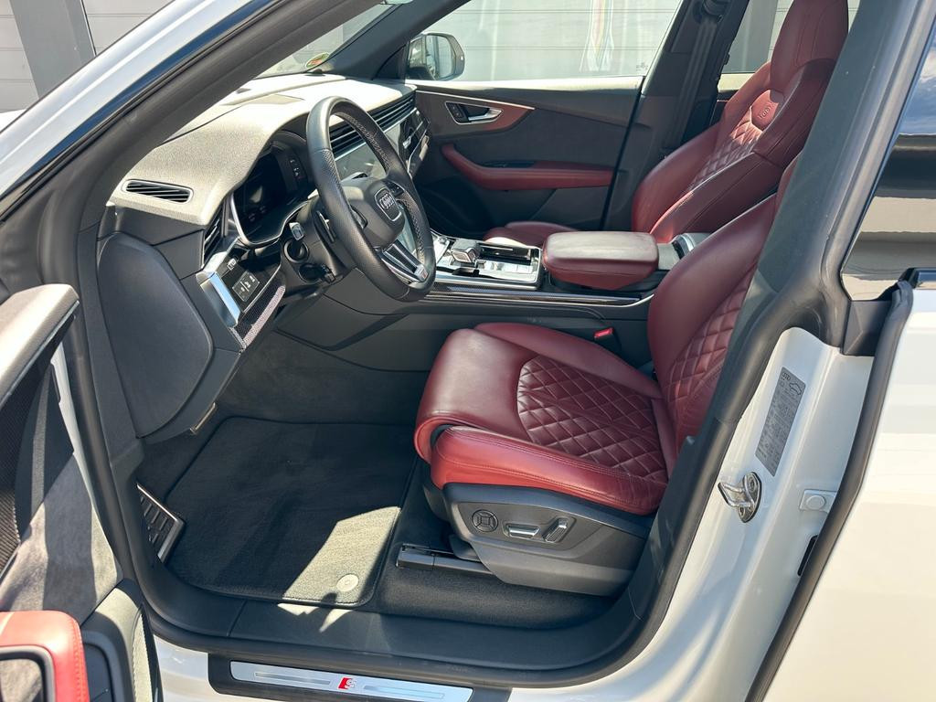 Audi SQ8