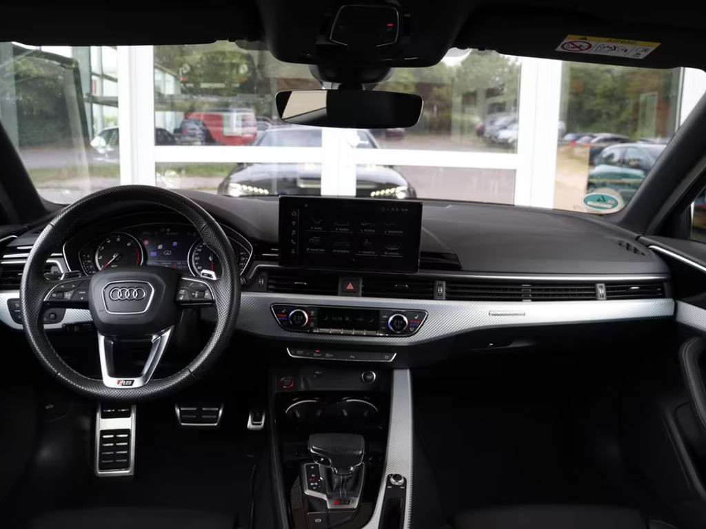 Audi RS4
