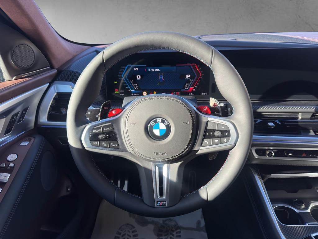 BMW XM