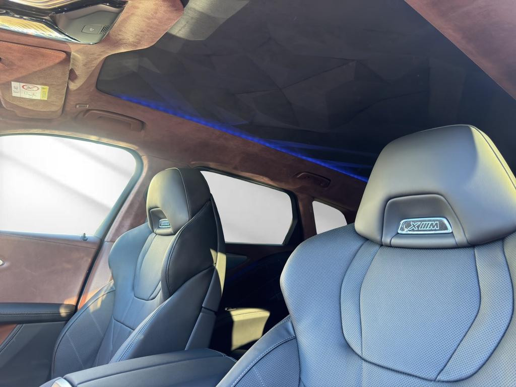 BMW XM