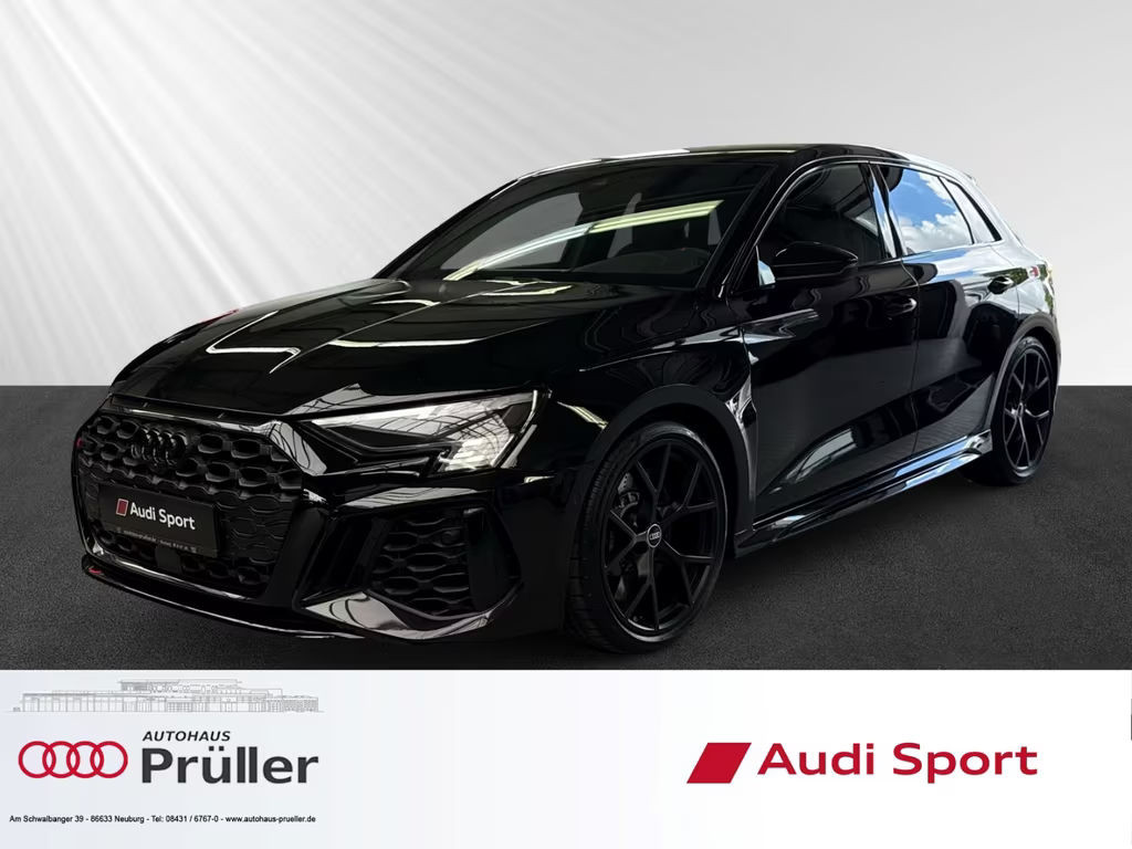 Audi RS3 Sportback Sedan Quattro