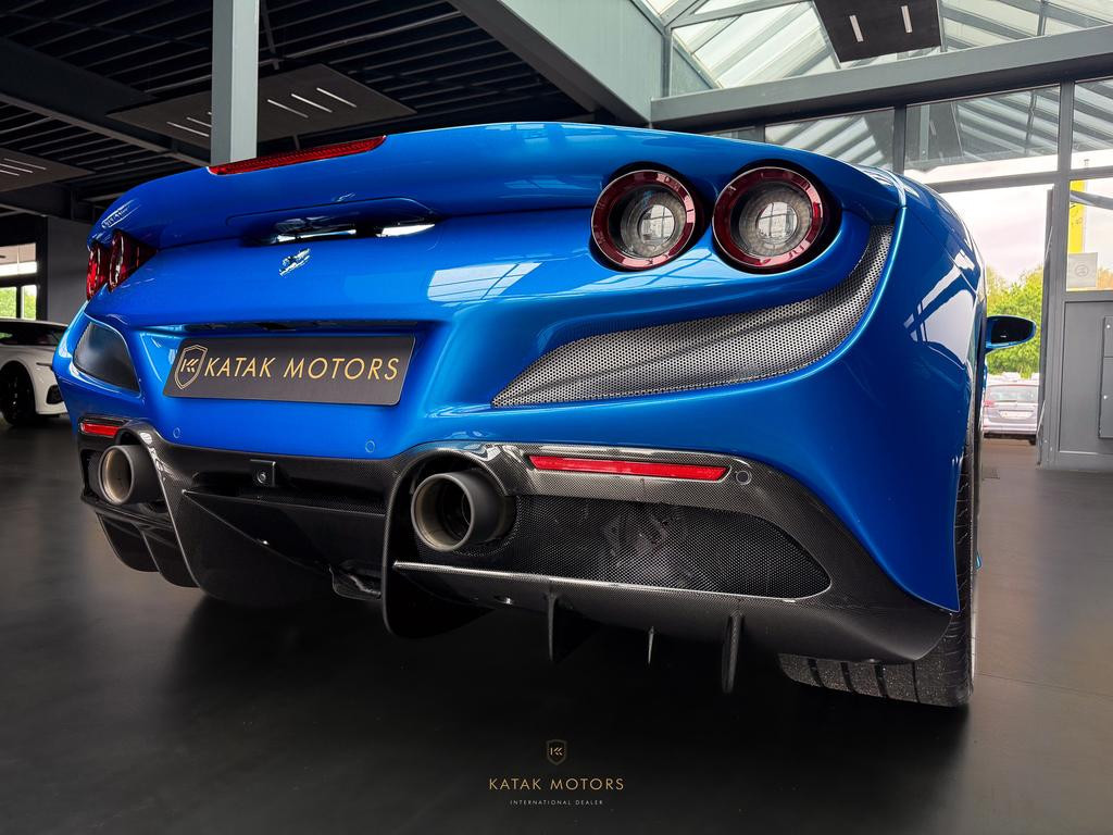Ferrari F8