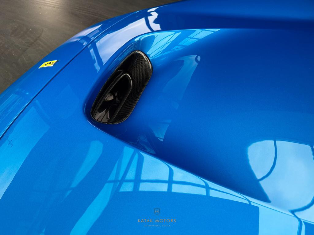 Ferrari F8