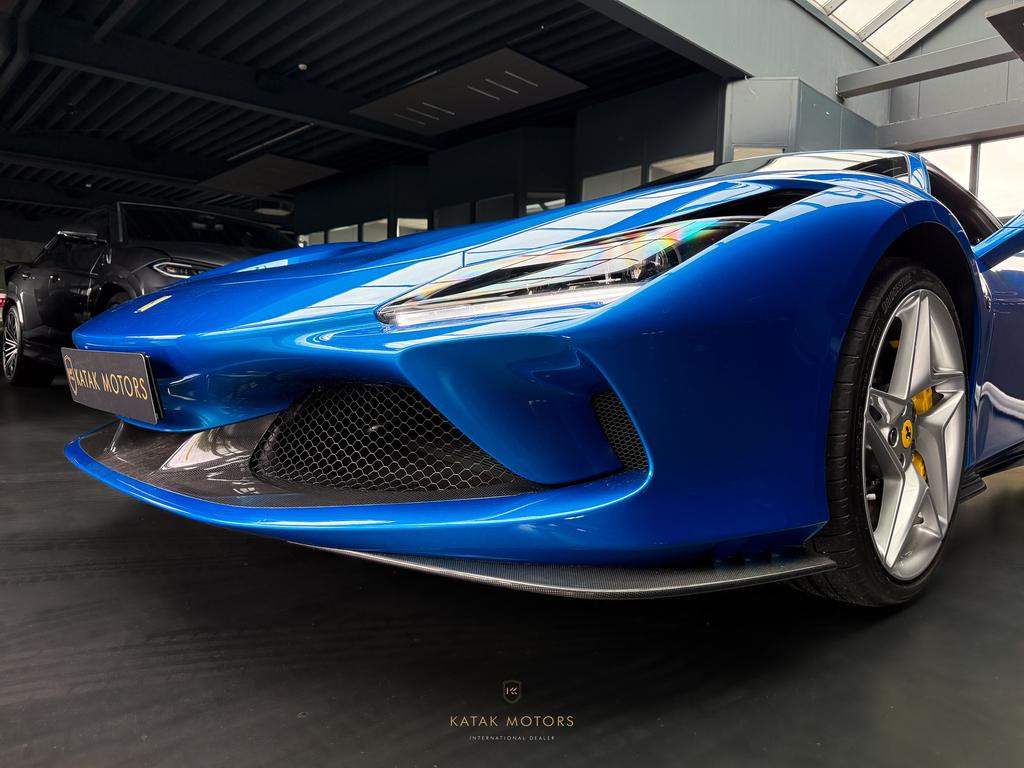 Ferrari F8
