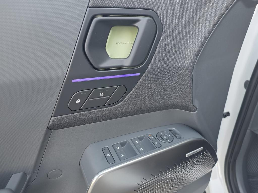 Kia EV2