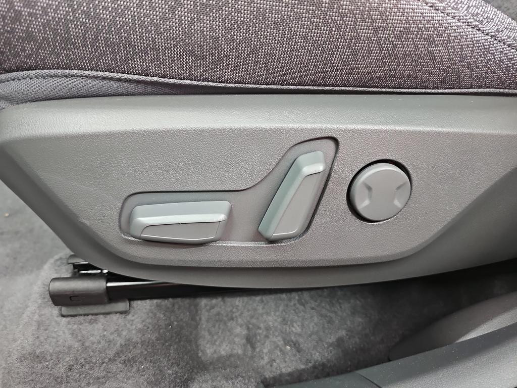 Kia EV2