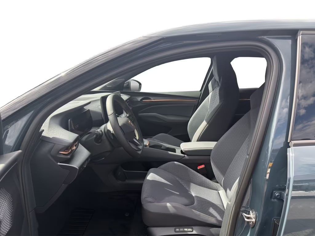 Cupra Raval