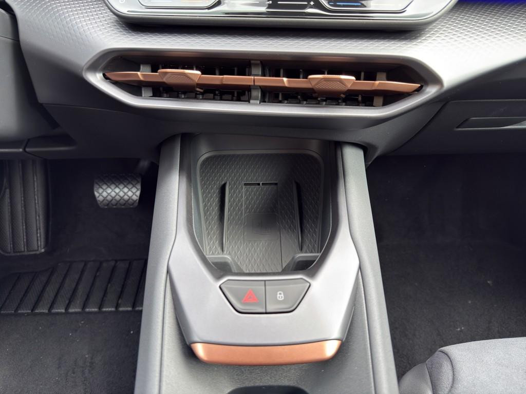 Cupra Raval